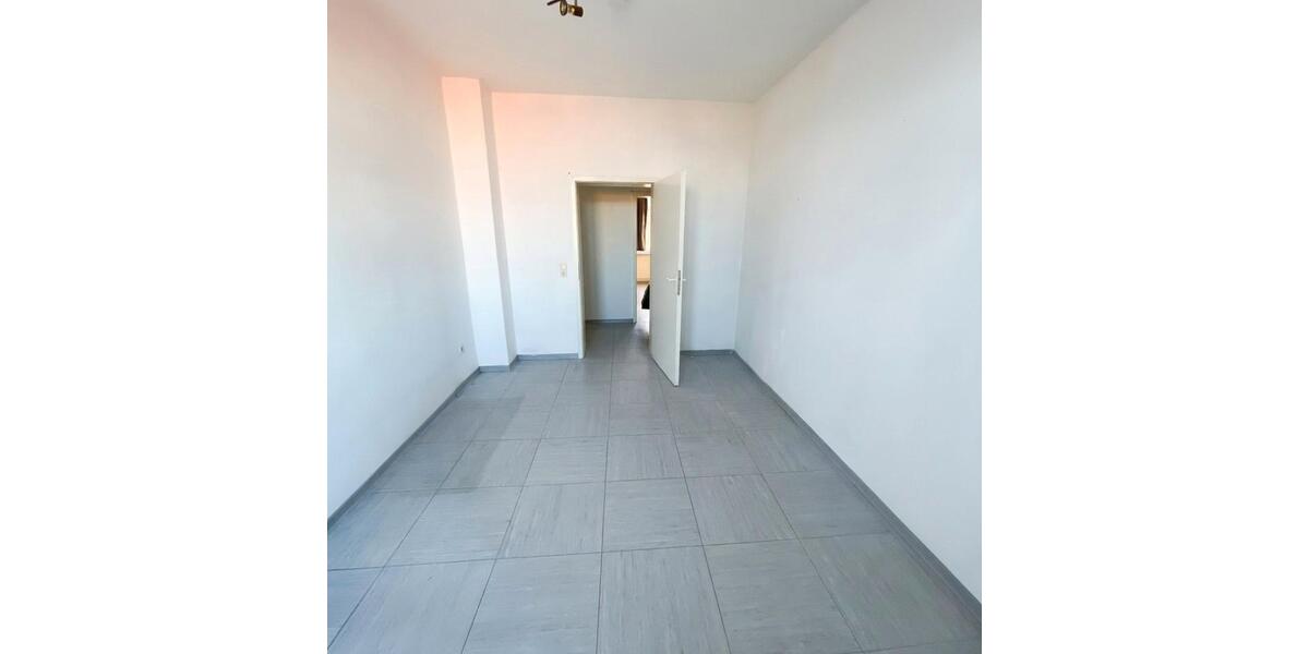 Etagenwohnung Dortmund Innenstadt Nord - 4 Zimmer, 94 m&sup2;, 1.100&euro; | Angebot:25056750