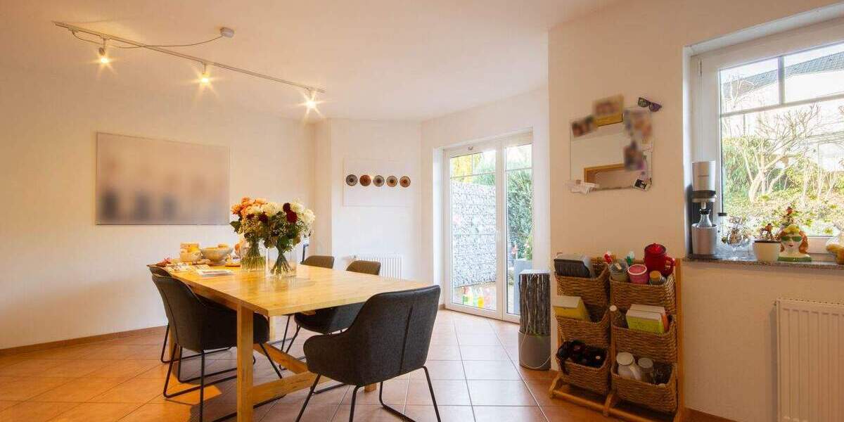 Doppelhaushälfte Möhnesee Günne - 6 Zimmer, 173 m&sup2;, 360.000&euro; | Angebot:25427641