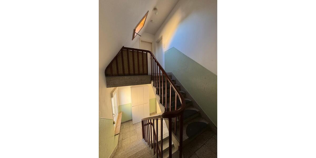 Gemütliche Dachgeschosswohnung mit zusätzlichem Hobbyraum 2 zimmer