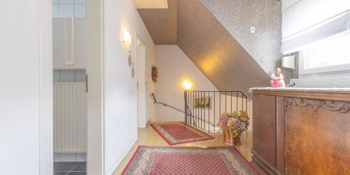 Einfamilienhaus Menden Schwitten - 3 Zimmer, 143 m&sup2;, 259.000&euro; | Angebot:26929092
