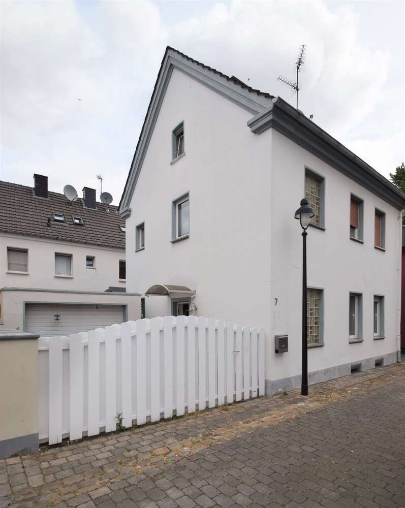 Haus zum Kaufen in Werl 224.000 € 112.97 m²