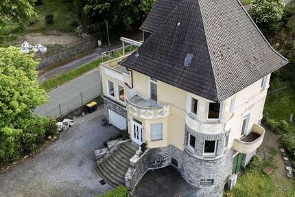 Haus zum Kaufen in Iserlohn 589.000 € 212 m² 8.5 zimmer