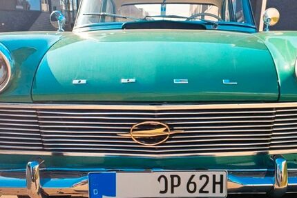 Opel Rekord 134.000 km 10.500 &euro; Bönen 59199