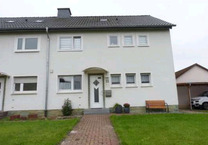 Schöne Doppelhaushälfe mit Garage in bester Lage in 59457 Werl