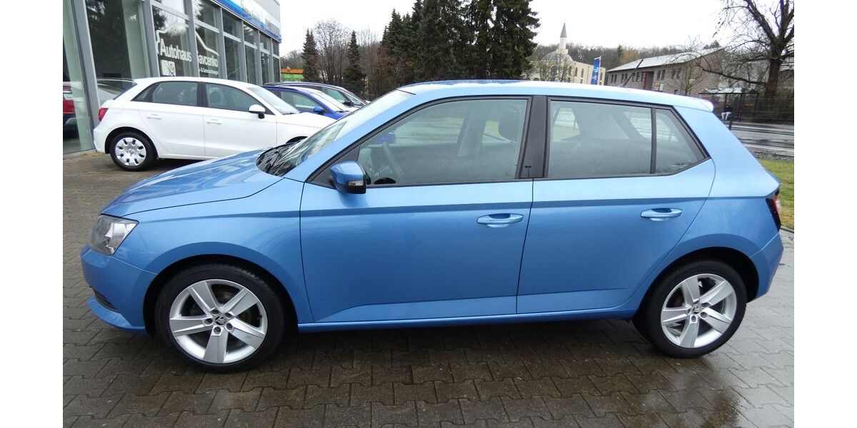 Skoda Fabia 117.000 km 6.390 &euro; Bergkamen 59192