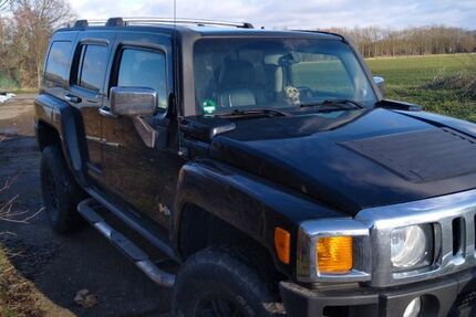 Hummer H3