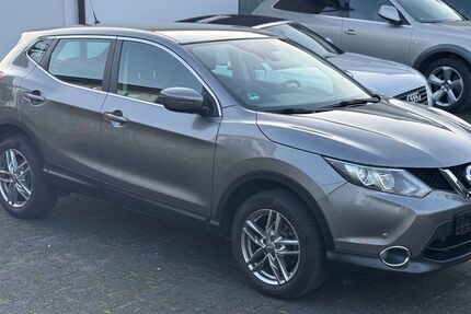 Nissan Qashqai 93.000 km 10.500 € Werl 59457