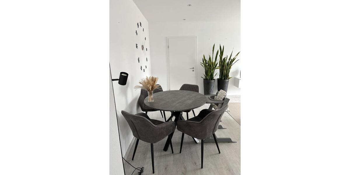 Dachgeschoßwohnung Bad Sassendorf - 3 Zimmer, 82 m&sup2;, 830&euro; | Angebot:25396068