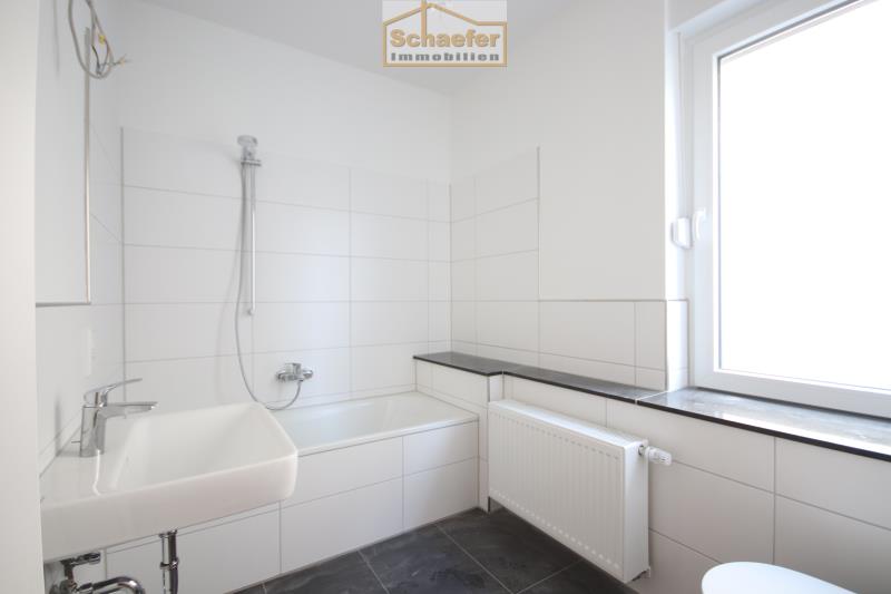 Gepflegtes, kernsaniertes 3-Familienhaus mit Charme und Ausbaureserve nahe dem Werler Zentrum - Mehrfamilienhaus, Wohnhaus Werl NRW | Angebot:26838435