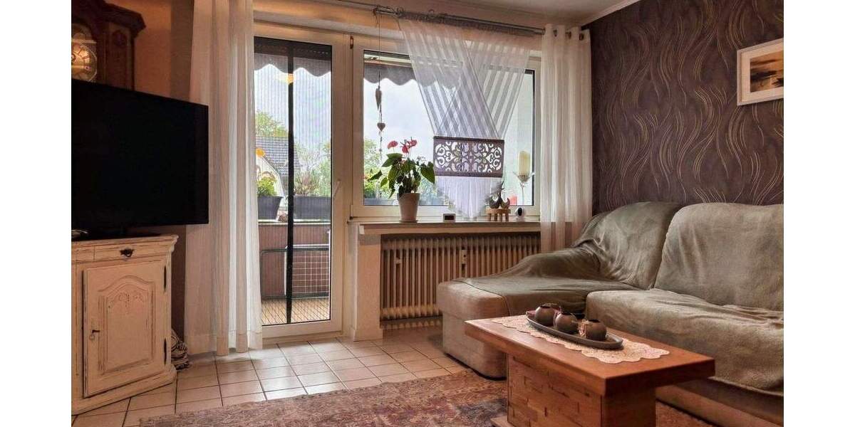 Attraktive 2-Zimmer-Wohnung mit Loggia in ruhiger Lage von Hamm-Pelkum 2 zimmer