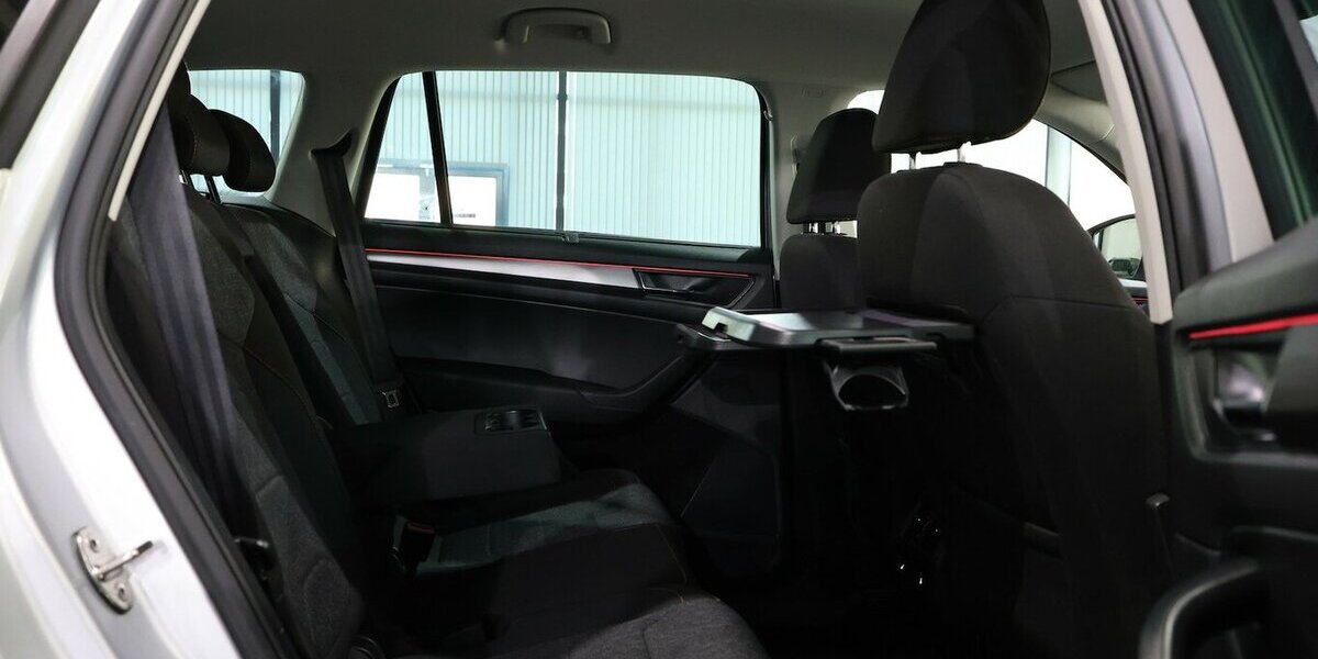 Skoda Kodiaq 1.5 TSI DSG CLEVER / LED / 1.HAND / NAVI+ 128.000 km 22.222 &euro; Hamm 59077