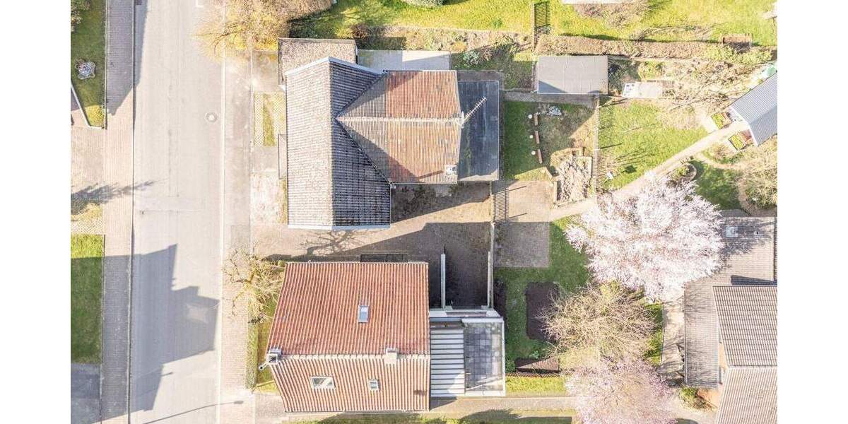 Einfamilienhaus Fröndenberg/Ruhr Frömern - 1 Zimmer, 319 m&sup2;, 385.000&euro; | Angebot:25879240