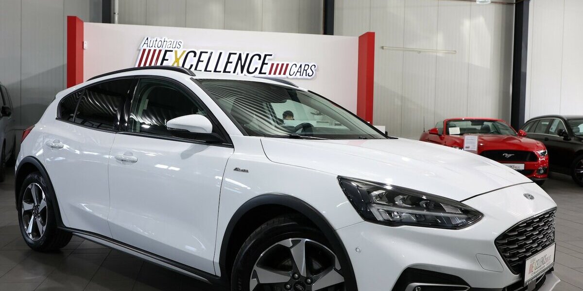 Ford Focus LIMOUSINE 1.5 EcoBlue ACTIVE WHITE / LED 83.000 km 14.331 &euro; Hamm 59077