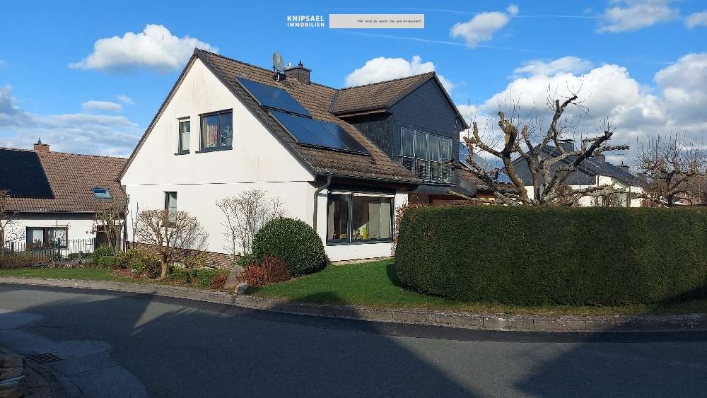 Einfamilienhaus Arnsberg / Neheim Neheim - 10 Zimmer, 285 m&sup2;, 498.000&euro; | Angebot:25512298