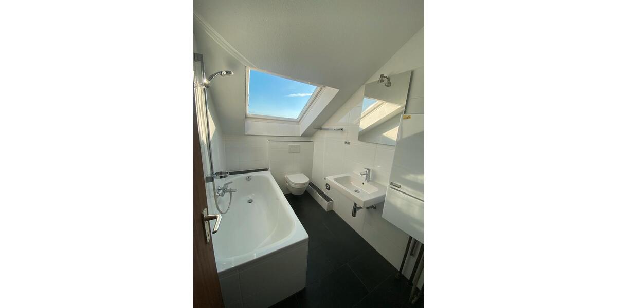 2 Zimmer Dachgeschosswohnung 2 zimmer