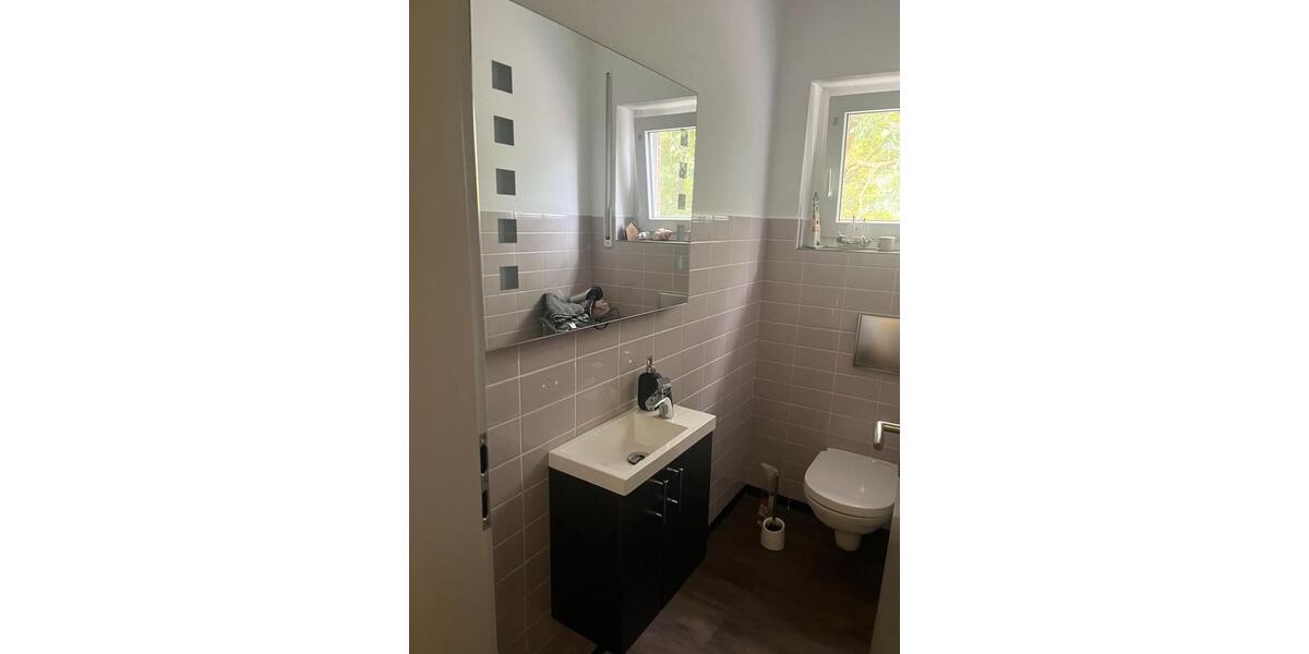 Etagenwohnung Beckum - 3 Zimmer, 110 m&sup2;, 200.000&euro; | Angebot:27133086