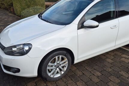 VW Golf 110.812 km 6.999 &euro; Ense 59469