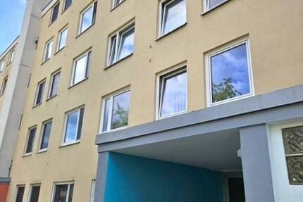 Gepflegte 3-Zimmer Whg. mit Balkon in Nürnberg - Nord Wohnung mieten