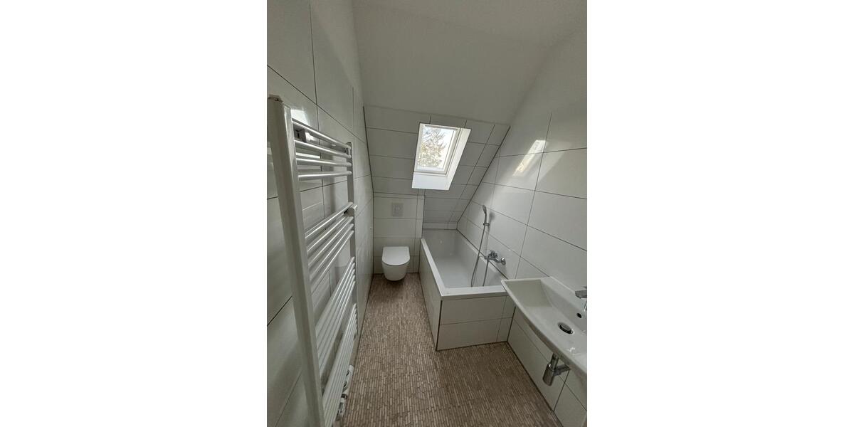 DG Wohnung 47qm Erstbezug nach Renovierung - Wohnung Nr. 37-6 3 zimmer