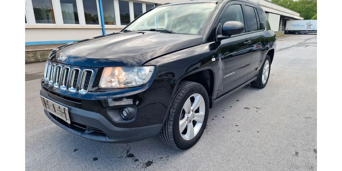 Jeep Compass 135.488 km 5.490 &euro; Soest 59494