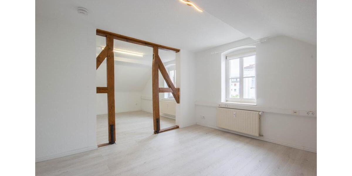 Dachgeschoßwohnung Arnsberg Rusch - 3 Zimmer, 107 m&sup2;, 856&euro; | Angebot:26648396