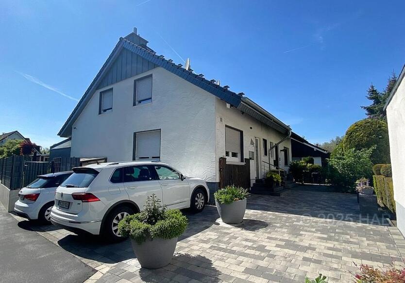 Doppelhaushälfte in beliebter ruhiger Lage von Menden