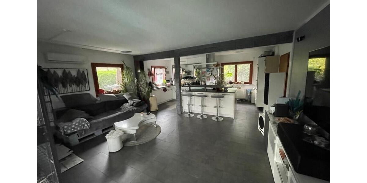 Ein- bis Zweifamilienhaus in ruhiger Lage in Ense-Bremen 7 zimmer