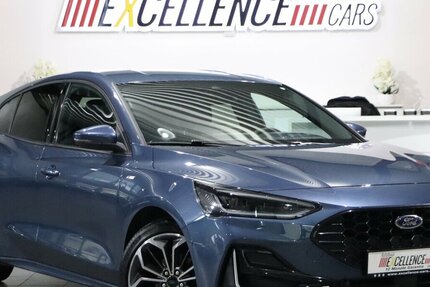 Ford Focus EB HYBRID ST-LINE SPORT VIGNALE MATRIX-LED 34.000 km 22.222 &euro; Hamm 59077