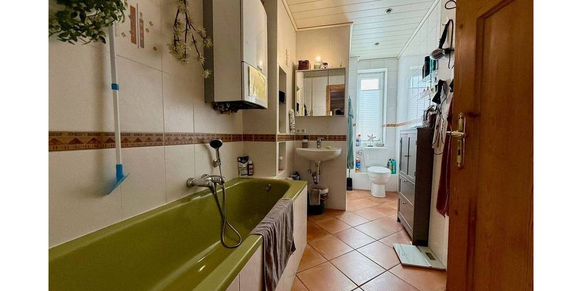 Etagenwohnung Fröndenberg/Ruhr Fröndenberg - 3 Zimmer, 108 m&sup2;, 169.000&euro; | Angebot:26108176