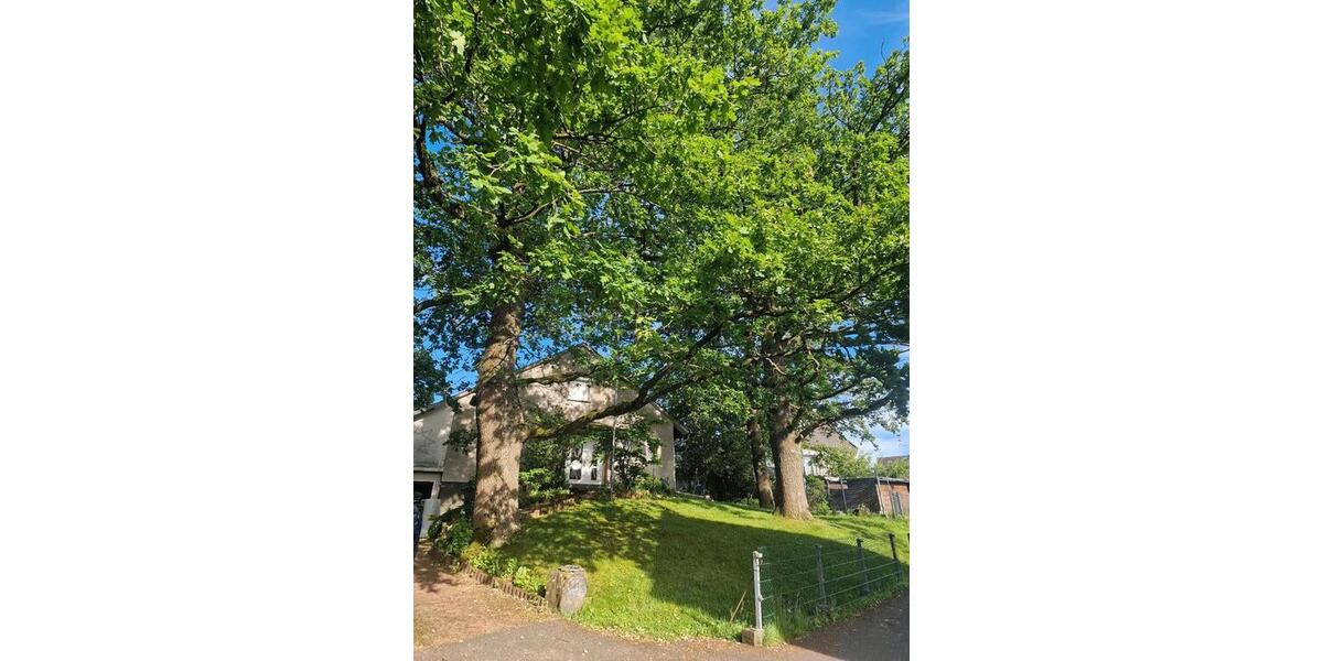 Einfamilienhaus Ense - 10 Zimmer, 180 m&sup2;, 270.000&euro; | Angebot:27251598