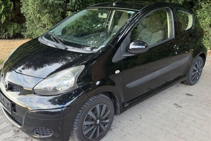 Toyota Aygo (X) 229.000 km 1.500 &euro; Waltrop 45731