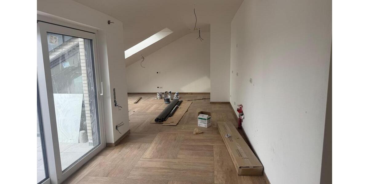 Dachgeschoßwohnung Ahlen - 4 Zimmer, 153 m&sup2;, 1.800&euro; | Angebot:24815718