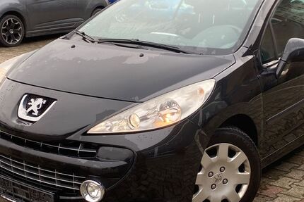 Peugeot 207 131.000 km 3.250 € Hamm 59077