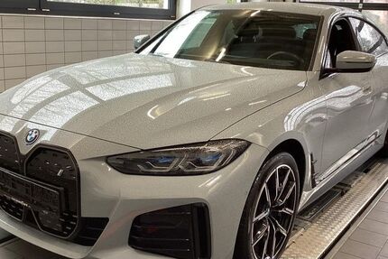 BMW i4 38.005 km 45.890 &euro; Soest 59494