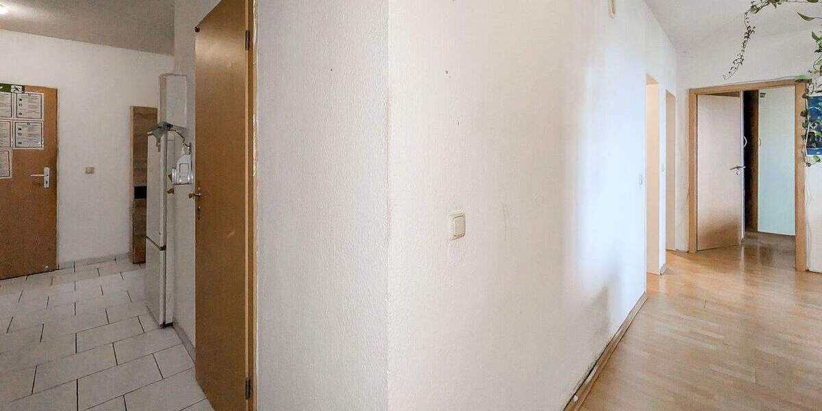 Etagenwohnung Ahlen Innenstadt - 5 Zimmer, 92 m&sup2;, 99.000&euro; | Angebot:24423367