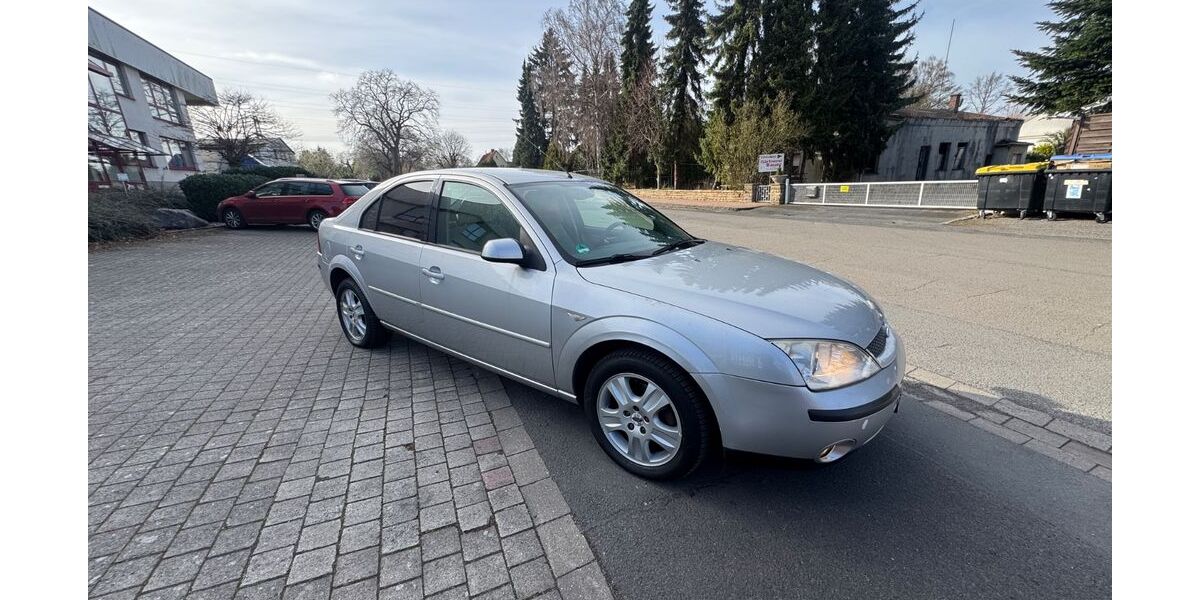 Ford Mondeo 125.000 km 1.999 &euro; Unna 59427