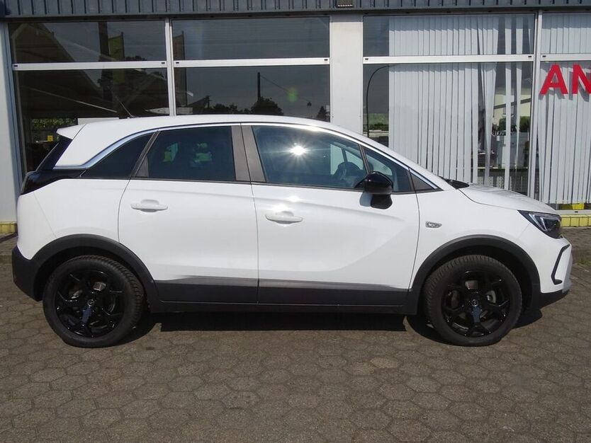 Crossland (X)