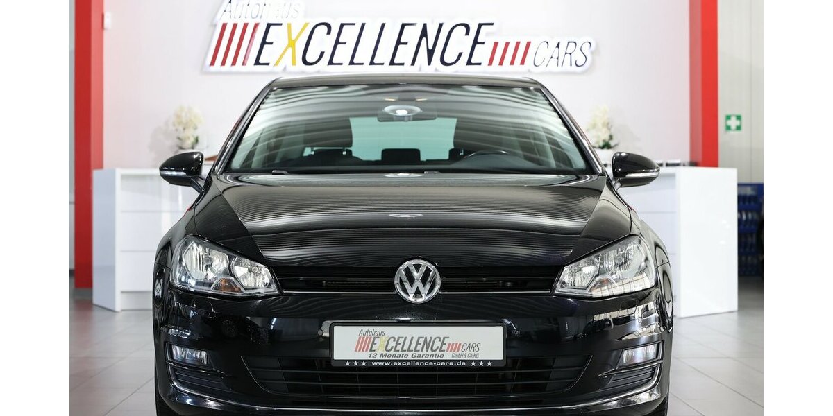 VW Golf VII 1.6 TDI BUSINESS ALLSTAR / NAVI+KAMERA 119.000 km 12.997 &euro; Hamm 59077