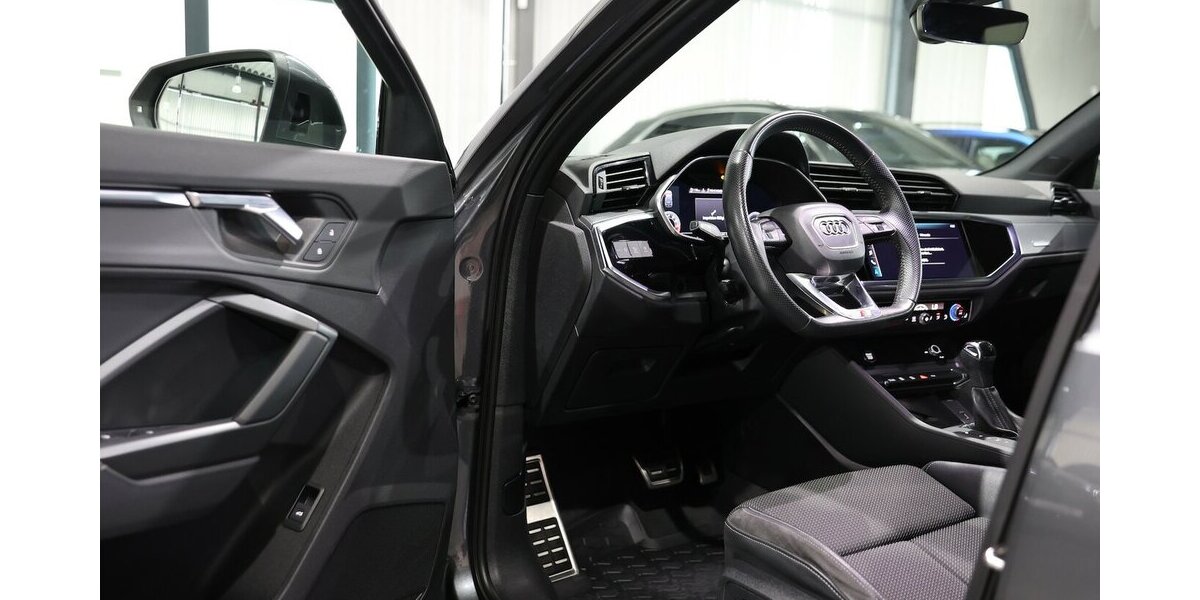 Audi Q3 45 TFSI Q S-LINE / VC / LED / SEHR SCHÖN 50.000 km 28.333 &euro; Hamm 59077