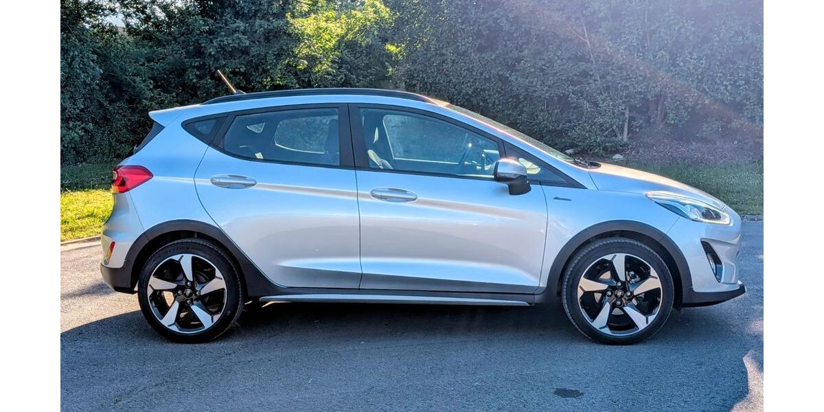 Ford Fiesta 26.900 km 14.500 &euro; Lüdinghausen 59348