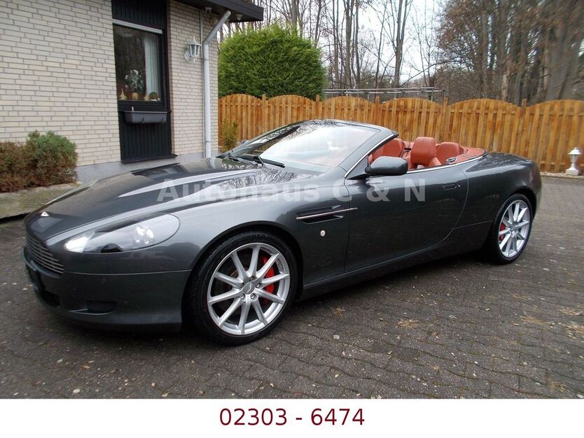 DB9