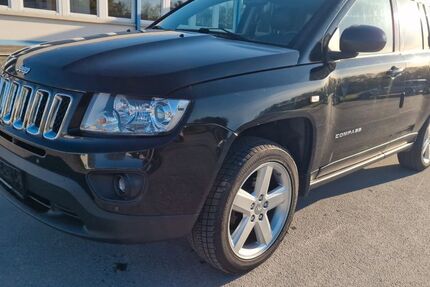 Jeep Compass 114.358 km 7.490 &euro; Soest 59494