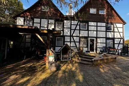 Haus zum Kaufen in Wickede 419.000 € 418 m² 10 zimmer