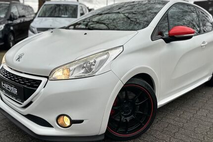 Peugeot 208 136.000 km 4.450 &euro; Hamm 59067