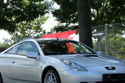 Toyota Celica 156.801 km 6.950 € Hamm 59075
