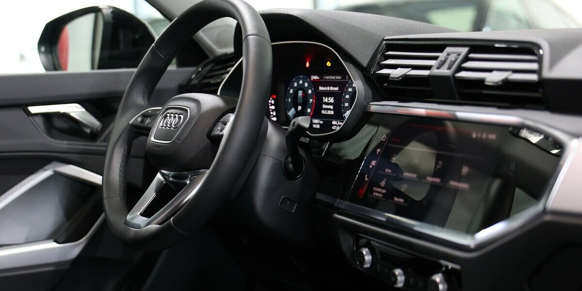 Audi Q3 35 TFSI / LED, VIRTUAL-COCKPIT, APPLE+ANDROID 15.000 km 30.555 &euro; Hamm 59077