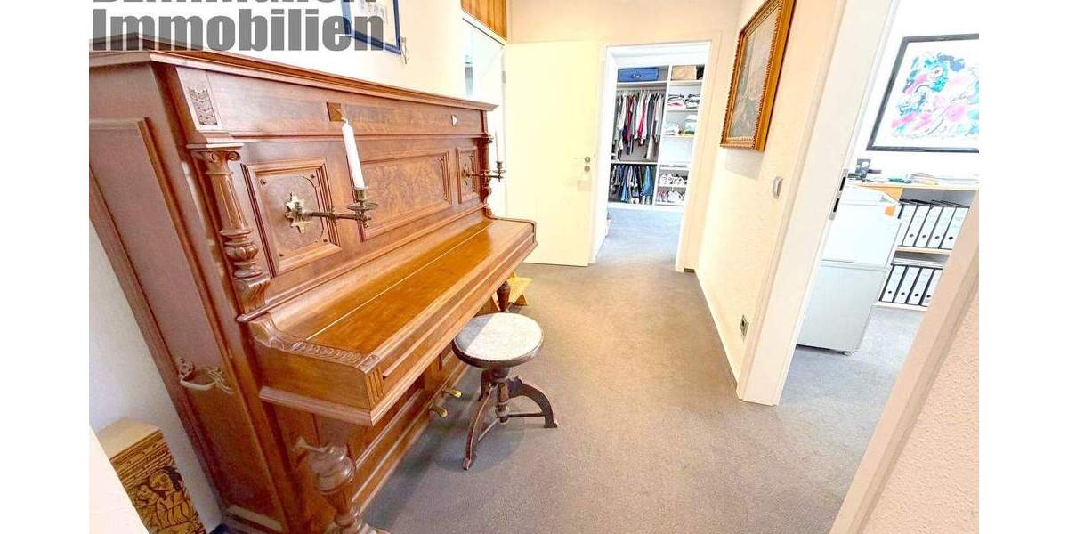 Einfamilienhaus Holzwickede - 7 Zimmer, 302 m&sup2;, 885.000&euro; | Angebot:26388383