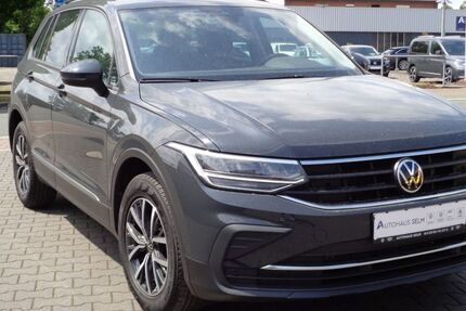 VW Tiguan 38.000 km 30.790 € Selm 59379