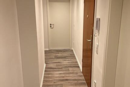 Gepflegte Etagenwohnung zu vermieten !!! 4 zimmer