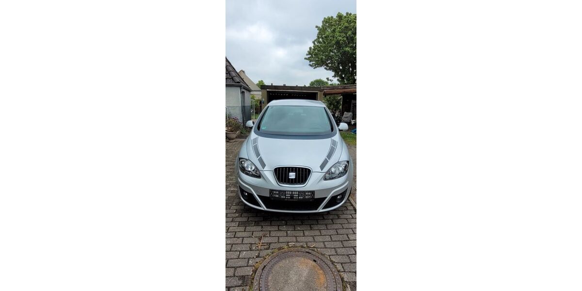 Seat Altea 92.000 km 7.400 &euro; Hamm 59077